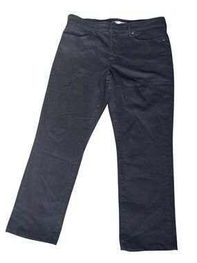 Levi Strauss Signature Gold Totally Shaping Straight Jeans Women's Black 34x24